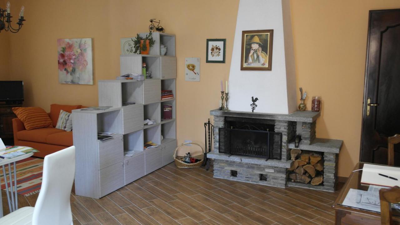 Cit Ni Bed and Breakfast Bosia Buitenkant foto