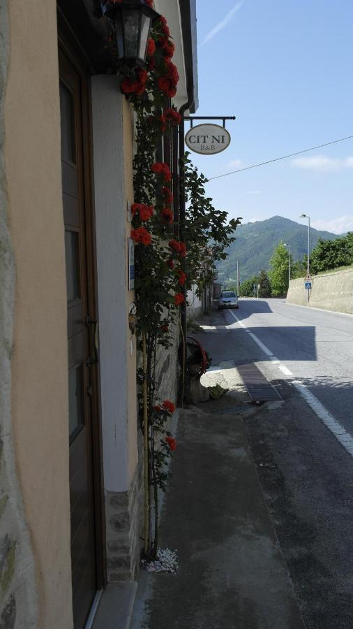 Cit Ni Bed and Breakfast Bosia Buitenkant foto