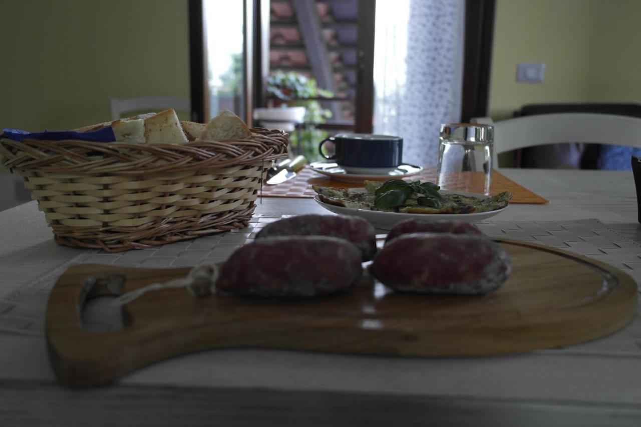 Cit Ni Bed and Breakfast Bosia Buitenkant foto